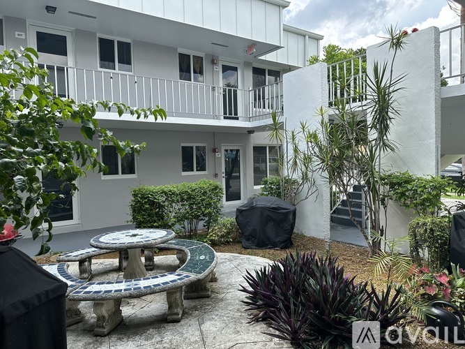 1638 Dewey St 1 Apartment for Rent - Photo gallery 2