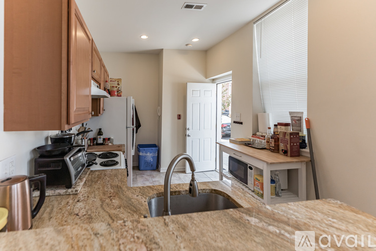 318 Mifflin St 1 Apartment for Rent - Photo gallery 5