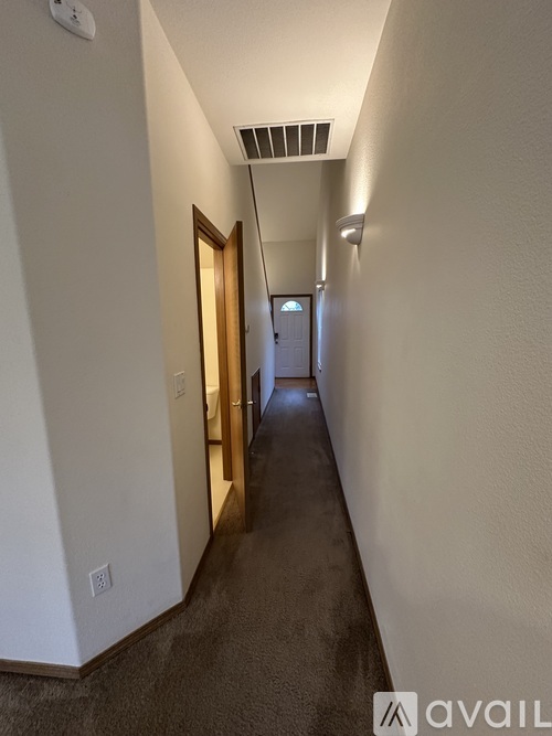 12505 63rd Avenue East 2 Beds Single Family Home for Rent - Photo gallery 4
