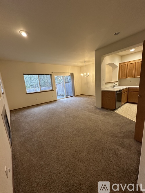 12505 63rd Avenue East 2 Beds Single Family Home for Rent - Photo gallery 5