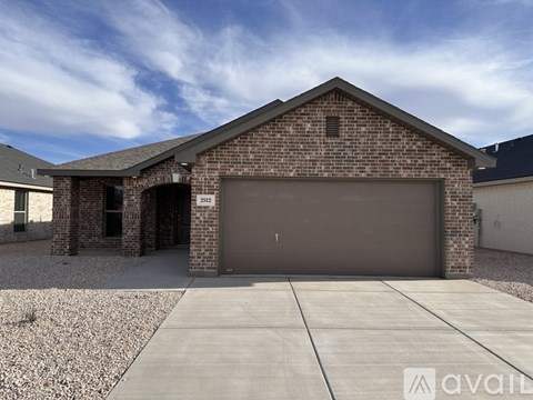 2512 Copperhead Road 3 Beds Apartment for Rent
