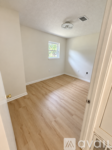 210 Fourth Street Southeast 2 Beds Apartment for Rent - Photo gallery 4