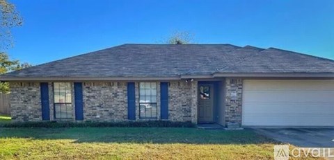 6044 Laura Ln 3 Beds Apartment for Rent