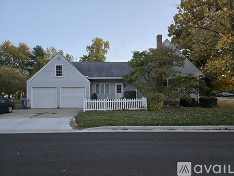 13424 Indiana Street 2 Beds Apartment for Rent