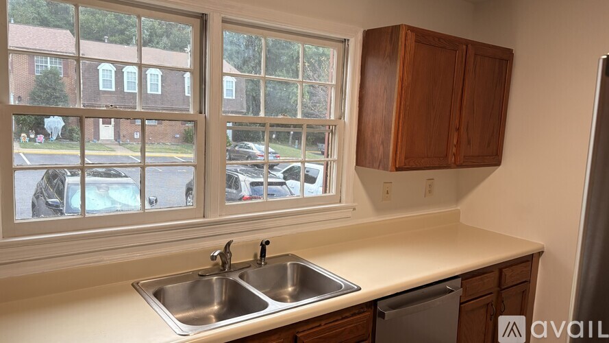 114 Kings Mill Dr 2 Beds Townhouse for Rent - Photo gallery 5