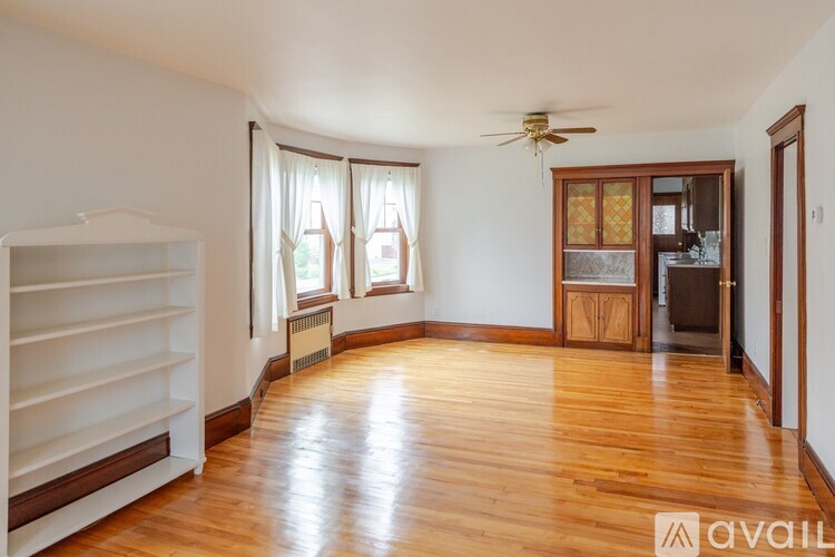 241 Boylston Street 2 Beds Single Family Home for Rent - Photo gallery 3