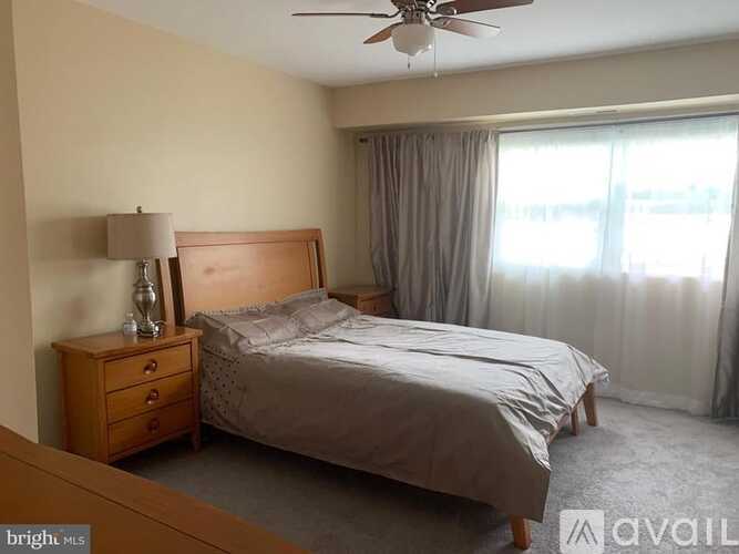 515 Meadowview Lane 1 Condo for Rent - Photo gallery 5