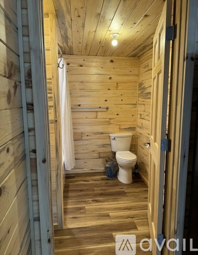 117 Fourth Street Cabin 7 2 Beds Single Family Home for Rent - Photo gallery 1
