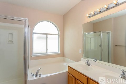 22830 Lakeshore Dr 4 Beds Apartment for Rent