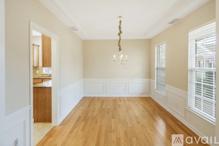 6204 Woodland Commons Dr 3 Beds Single Family Home for Rent - Photo gallery 4
