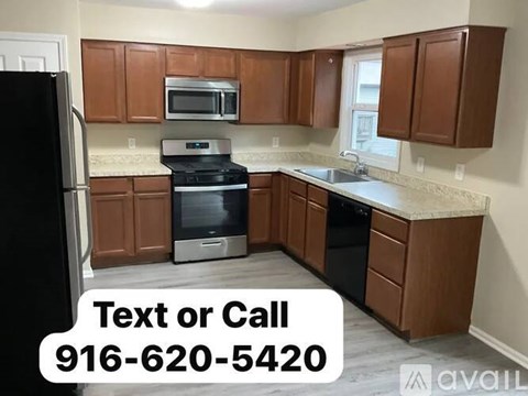 543 Norman Dr 3 Beds Apartment for Rent