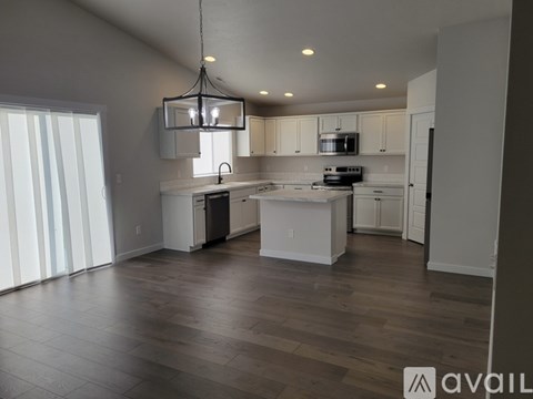 2939 N Coral Fls Ave 4 Beds Apartment for Rent