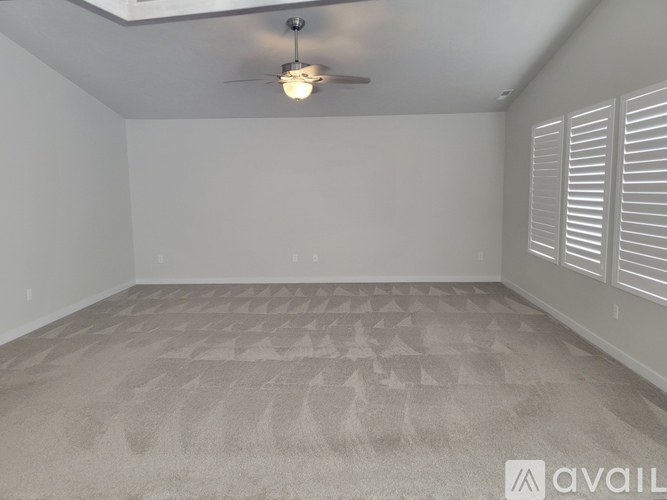 2939 N Coral Fls Ave 4 Beds Single Family Home for Rent - Photo gallery 5