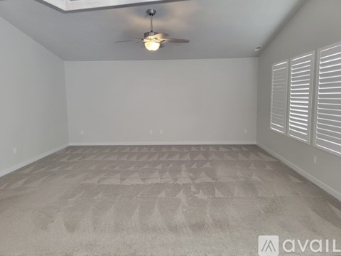 2939 N Coral Fls Ave 4 Beds Apartment for Rent