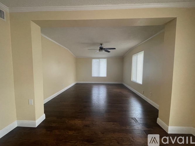 3400 Coachlight Dr 3 Beds Single Family Home for Rent - Photo gallery 4