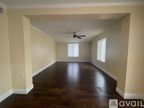 3400 Coachlight Dr 3 Beds Apartment for Rent
