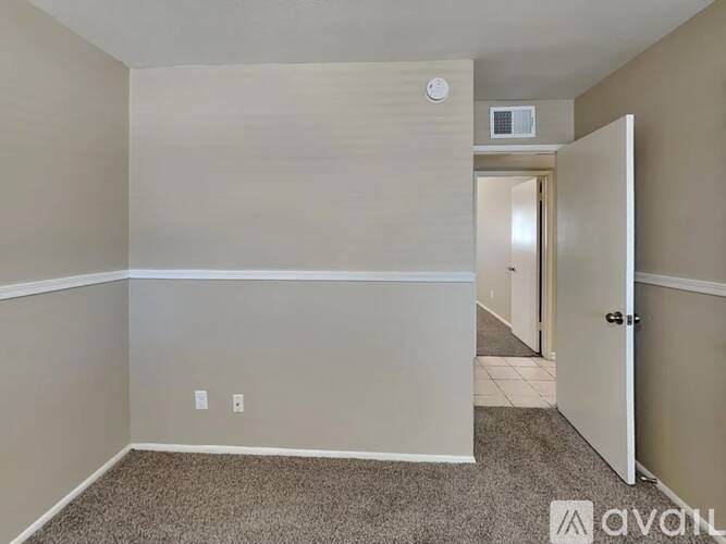 4122 W Echo Ln, 3 Beds Single Family Home for Rent - Photo gallery 4