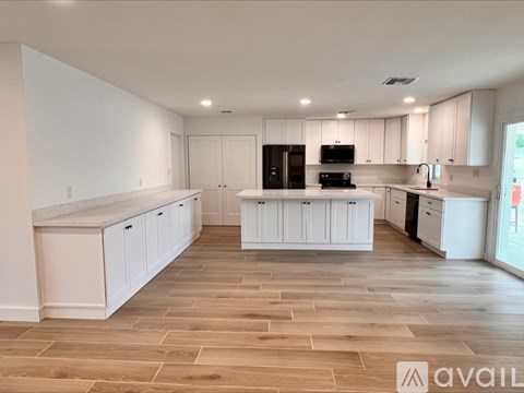 1919 East Libra Drive 3 Beds Apartment for Rent