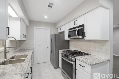 4517 Coopers Creek Circle Southeast 3 Beds Apartment for Rent