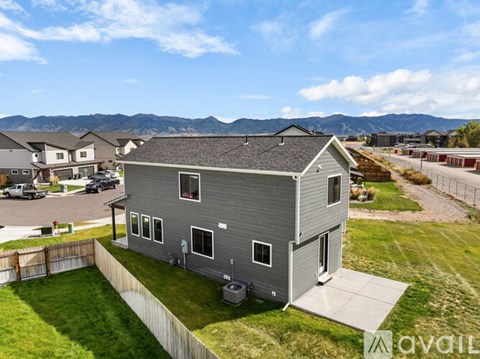 2016 Ross Wy 4 Beds Apartment for Rent