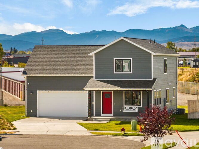 2016 Ross Wy 4 Beds Single Family Home for Rent - Photo gallery 4
