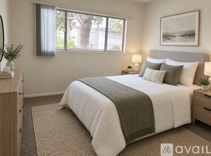 1235 S Loara St 2 Beds Apartment for Rent - Photo gallery 2