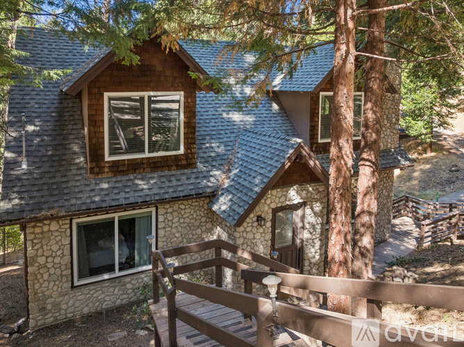 388 Merrimack Dr 4 Beds Single Family Home for Rent - Photo gallery 1