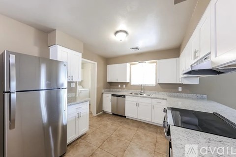 3834 W Lane Ave 4 Beds Apartment for Rent