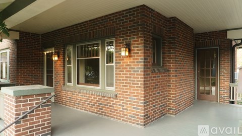 161 Dorchester Avenue 2 Beds Apartment for Rent