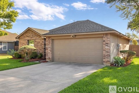 2721 Carten St 3 Beds Apartment for Rent