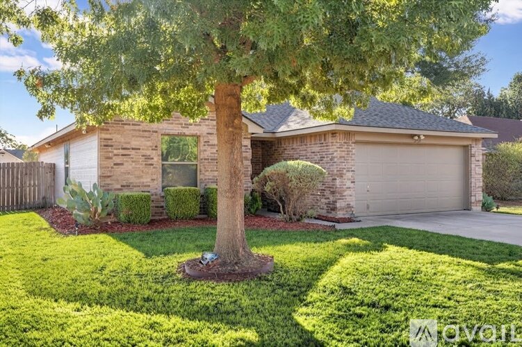 2721 Carten St 3 Beds Single Family Home for Rent - Photo gallery 3