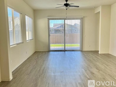 2071 East Wisteria Drive 4 Beds Apartment for Rent