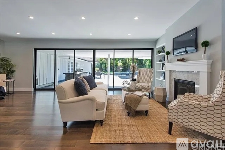 4441 Densmore Avenue 4 Beds Single Family Home for Rent - Photo gallery 3