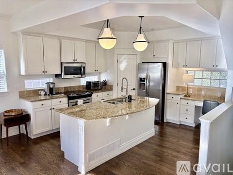 704 Albion Street 2 Beds Apartment for Rent