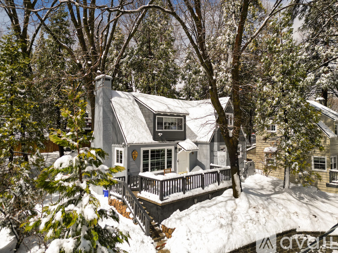 284 Walnut Dr 3 Beds Single Family Home for Rent - Photo gallery 1