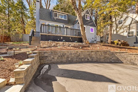 284 Walnut Dr 3 Beds Apartment for Rent
