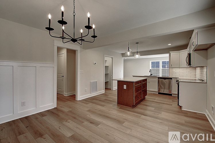 325 Ty's Pl 3 Beds Single Family Home for Rent - Photo gallery 4