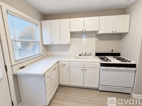 1001 Raider St 2 Beds Apartment for Rent