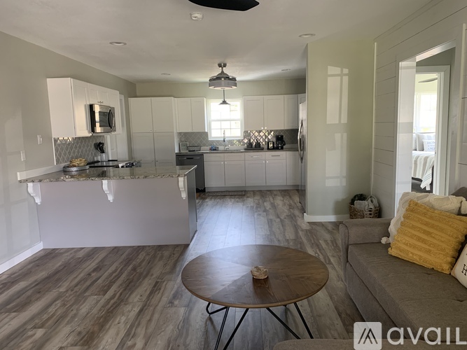 113 Hughes Drive 3 Beds Single Family Home for Rent - Photo gallery 3