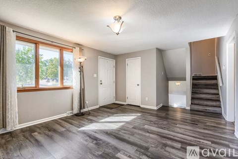 327 Helena Circle 4 Beds Apartment for Rent