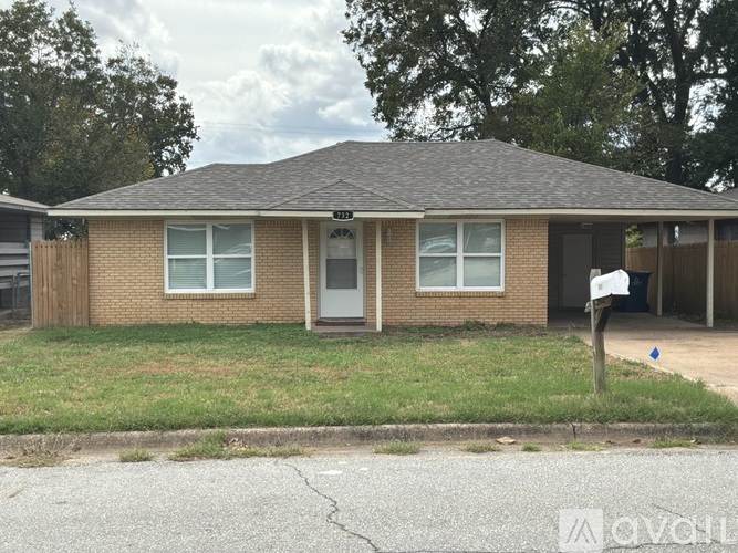 732 Bullock St 3 Beds Single Family Home for Rent - Photo gallery 1