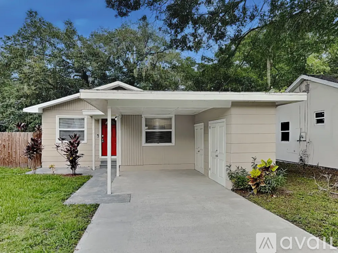 1313 S Mellonville Ave 3 Beds Single Family Home for Rent - Photo gallery 1