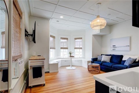 109 Church Street Unit 4 1 Apartment for Rent