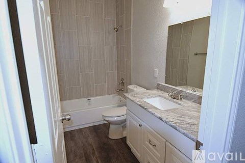 8012 W State Ave 3 Beds Apartment for Rent