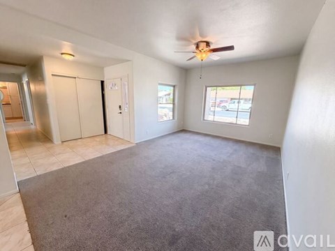 818 W Isabella Ave 3 Beds Apartment for Rent