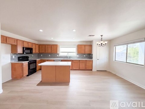 1391 E Ryan Rd , AZ 4 Beds Apartment for Rent