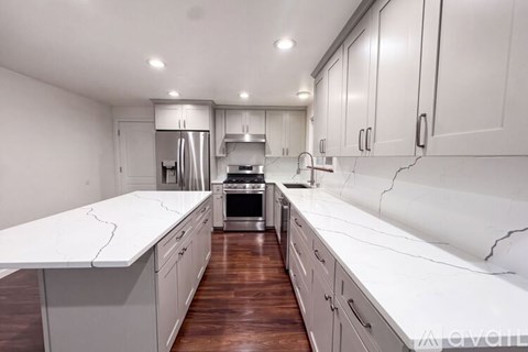 7023 160Th Street Ct E 3 Beds Apartment for Rent