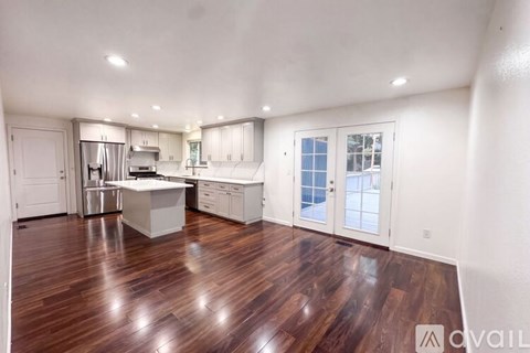 7023 160Th Street Ct E 3 Beds Apartment for Rent