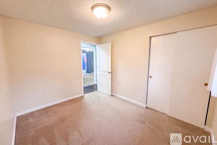 7023 160th Street Ct E 3 Beds Single Family Home for Rent - Photo gallery 5