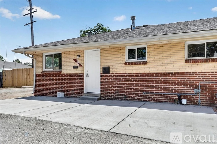 12920 East 13th Place 3 Beds Single Family Home for Rent - Photo gallery 2